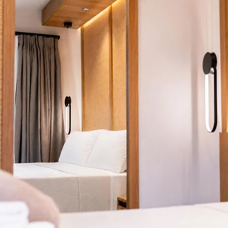 Kallithea Luxury -demeter- *