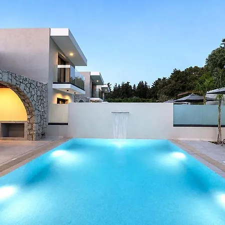 Kallithea Luxury -demeter- *