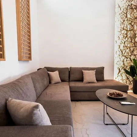 Kallithea Luxury -demeter-
