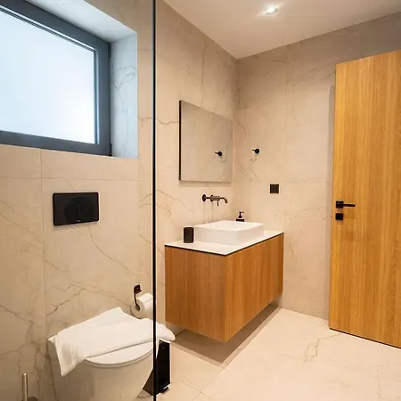 Kallithea Luxury -demeter- *